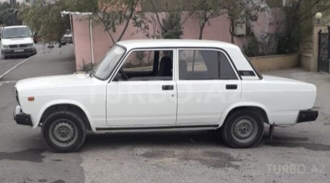 LADA (VAZ) 2107 2010, 140,000 km - 1.6 л - Bakı