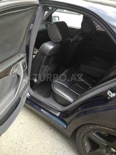 Mercedes E 240 2000, 214,000 km - 2.4 l - Bakı