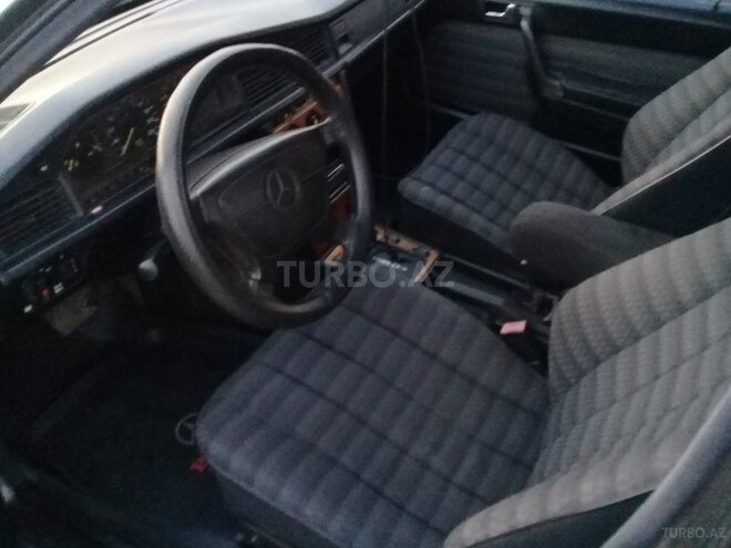 Mercedes 190 1992, 407,000 km - 2.0 l - Bakı