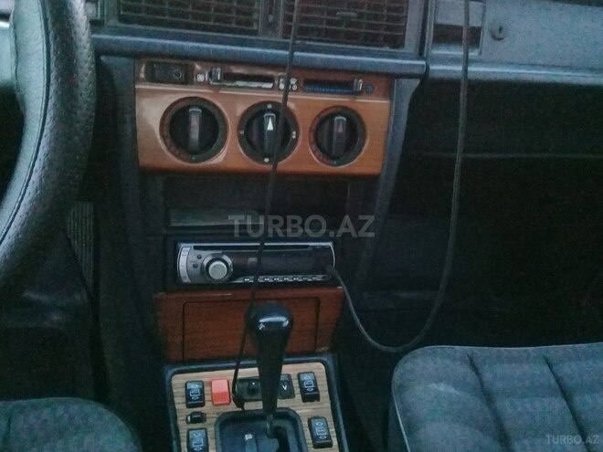 Mercedes 190 1992, 407,000 km - 2.0 l - Bakı