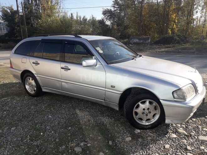 Mercedes C 220 1997, 245,004 km - 2.2 l - Ucar