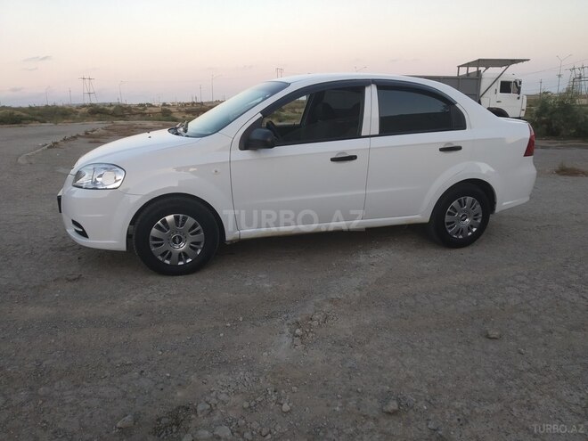 Chevrolet Aveo 2011, 131,000 km - 1.4 л - Bakı