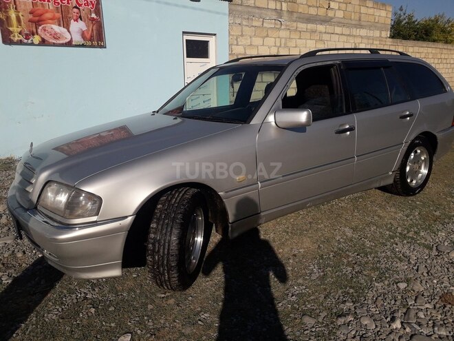 Mercedes C 220 1997, 245,004 km - 2.2 l - Ucar