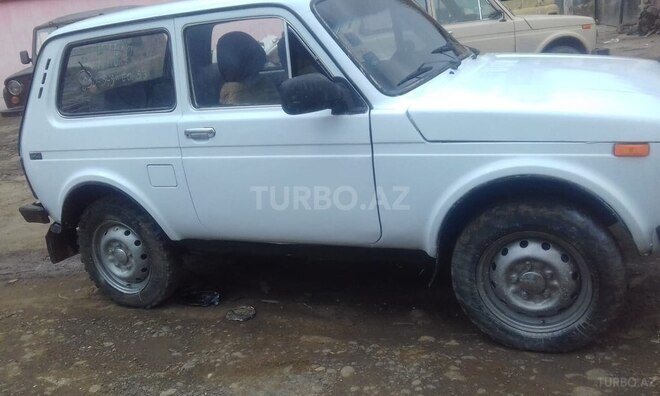 LADA (VAZ) Niva 1995, 254,855 km - 0.2 l - Lerik