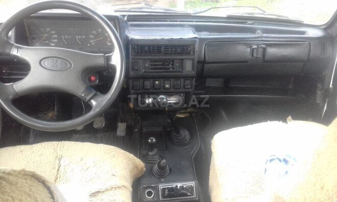 LADA (VAZ) Niva 1995, 254,855 km - 0.2 l - Lerik
