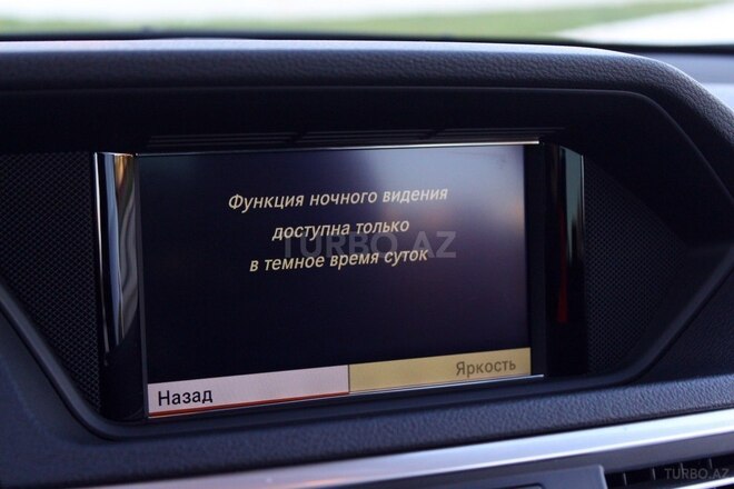Mercedes E 250 2009, 106,000 km - 2.2 l - Bakı