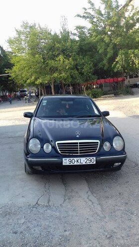 Mercedes E 200 1999, 300,000 km - 2.0 l - Mingəçevir
