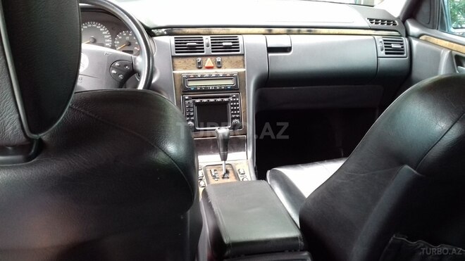 Mercedes E 200 1999, 300,000 km - 2.0 l - Mingəçevir