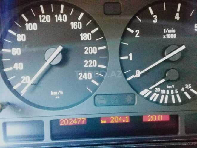 BMW 528 2000, 202,477 km - 2.8 l - Bakı