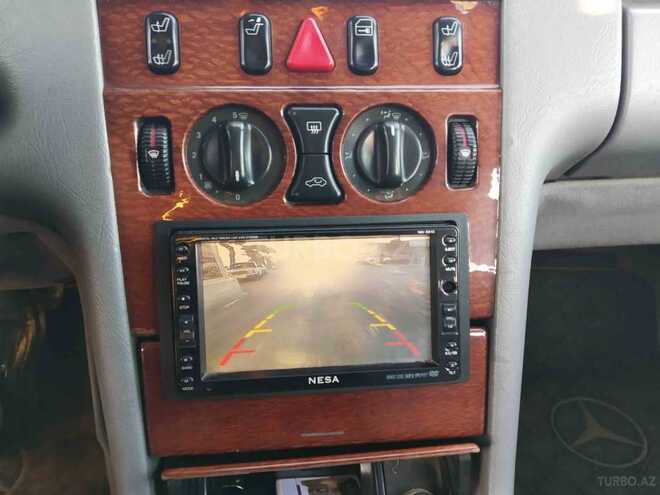 Mercedes E 220 1996, 411,000 km - 2.2 l - Bakı