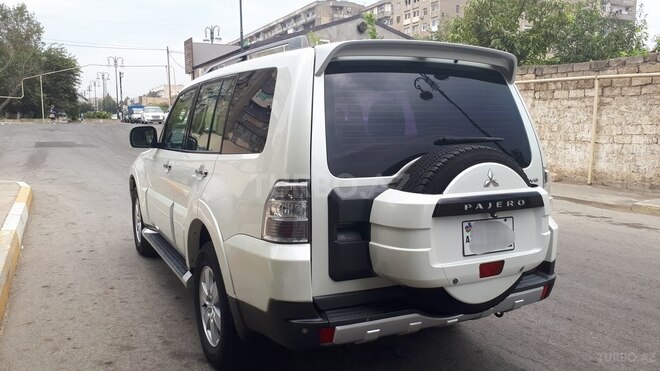 Mitsubishi Pajero 2007, 161,000 km - 3.0 л - Bakı