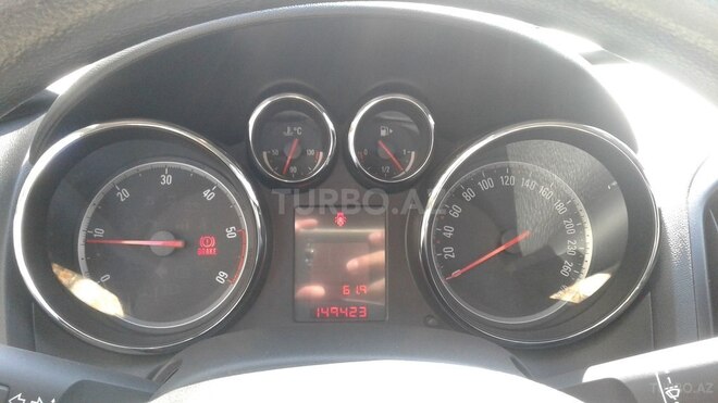 Opel Astra 2012, 150,500 km - 1.7 л - Bakı