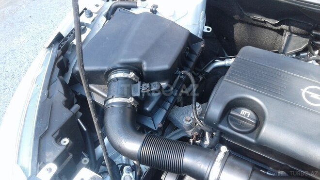 Opel Astra 2012, 150,500 km - 1.7 л - Bakı