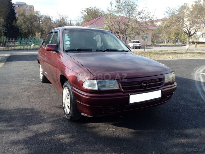Opel Astra 1993, 316,000 km - 1.4 л - Xırdalan