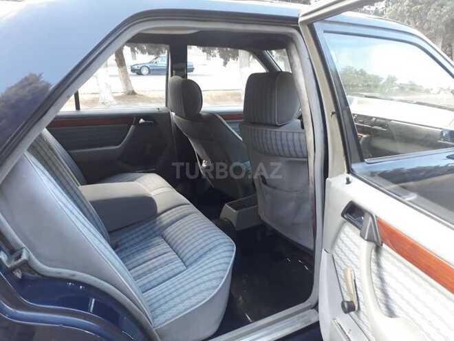 Mercedes E 230 1992, 235,000 km - 2.3 л - Sumqayıt