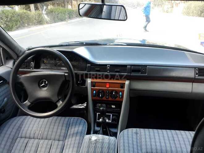 Mercedes E 230 1992, 235,000 km - 2.3 л - Sumqayıt