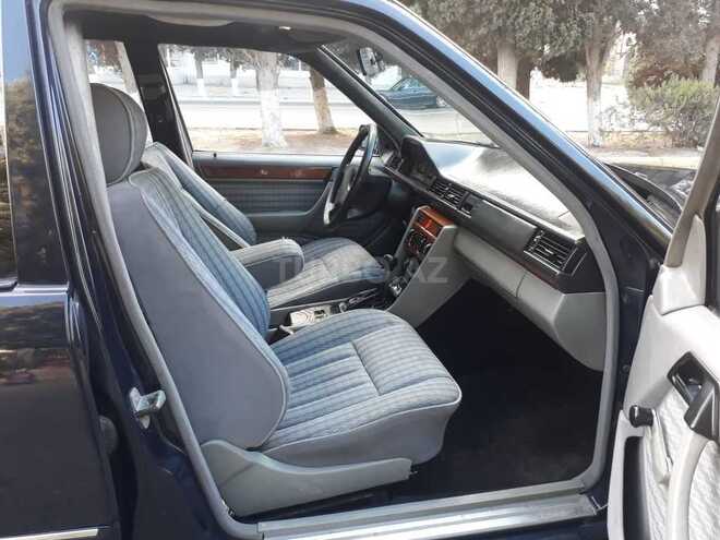 Mercedes E 230 1992, 235,000 km - 2.3 л - Sumqayıt