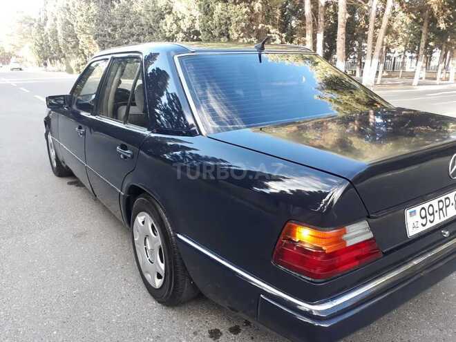 Mercedes E 230 1992, 235,000 km - 2.3 л - Sumqayıt