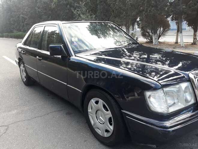 Mercedes E 230 1992, 235,000 km - 2.3 л - Sumqayıt