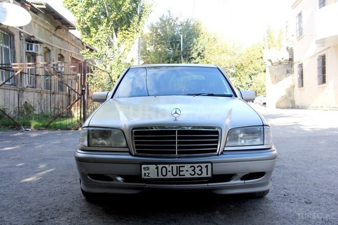 Mercedes C 180 1995, 320,000 km - 1.8 л - Bakı