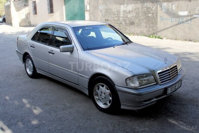 Mercedes C 180 1995, 320,000 km - 1.8 л - Bakı