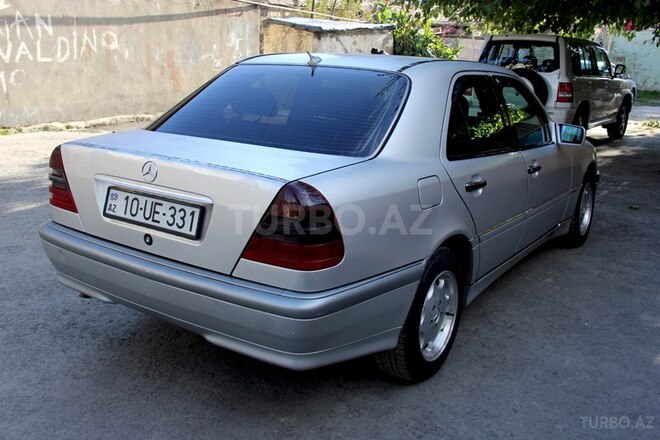 Mercedes C 180 1995, 320,000 km - 1.8 л - Bakı