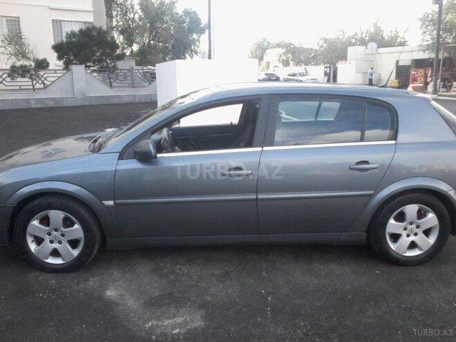 Opel Signum 2004, 245,000 km - 2.2 л - Bakı