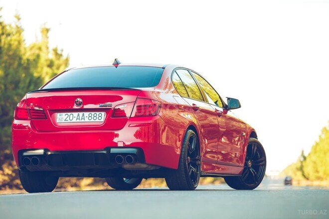 BMW 530 2010, 174,000 km - 2.5 л - Bakı