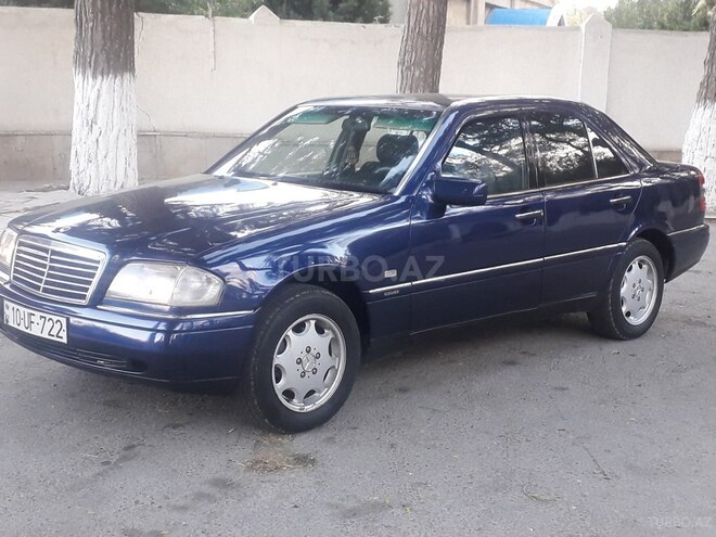 Mercedes C 220 1995, 300,000 km - 2.2 l - Sumqayıt