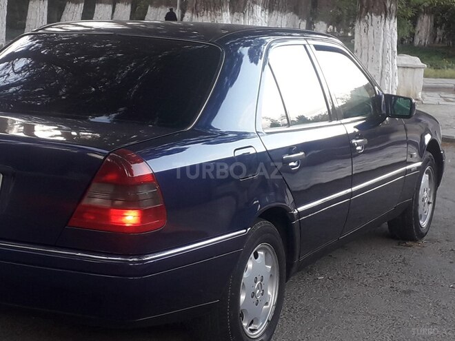 Mercedes C 220 1995, 300,000 km - 2.2 l - Sumqayıt