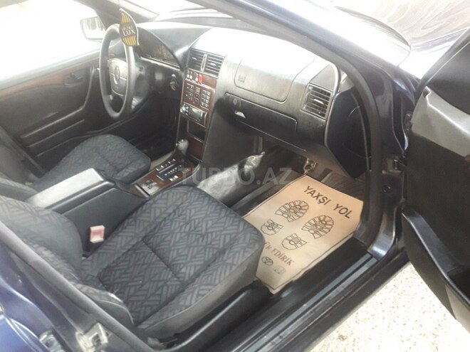 Mercedes C 220 1995, 300,000 km - 2.2 l - Sumqayıt