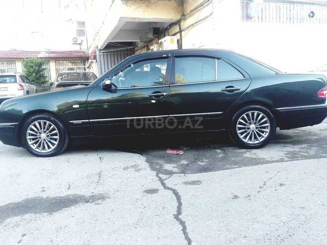 Mercedes E 240 1999, 276,000 km - 2.4 l - Bakı