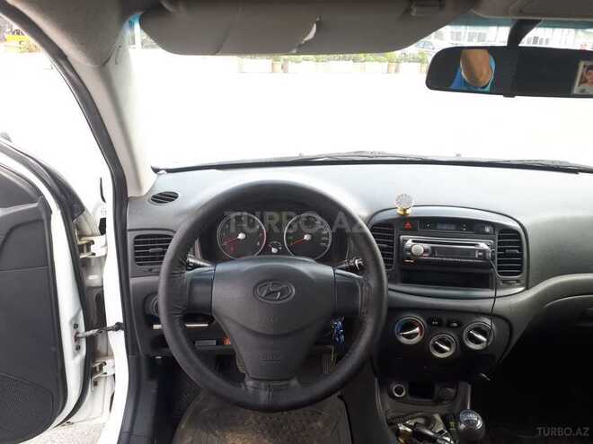 Hyundai Accent 2009, 275,000 km - 1.4 l - Bakı