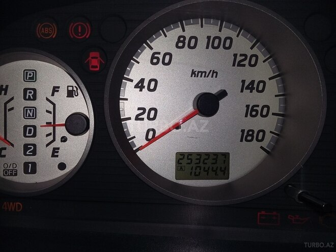 Nissan X-Trail 2002, 253,237 km - 2.0 л - Bakı