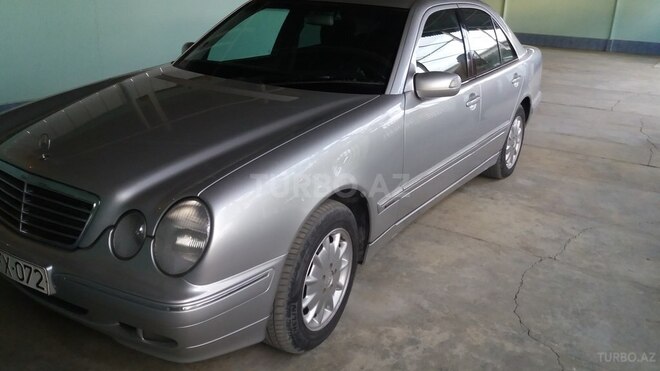 Mercedes E 270 2001, 184,000 km - 2.7 l - Şirvan