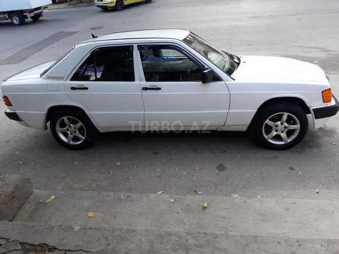 Mercedes 190 1990, 152,327 km - 1.8 l - Bakı