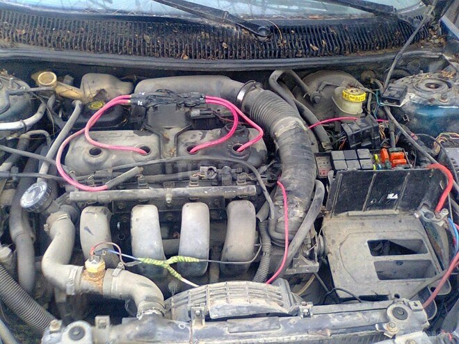 Chrysler Neon 1995, 290,000 km - 2.0 l - Şamaxı