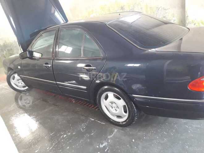 Mercedes E 240 1997, 235,000 km - 2.4 l - Gəncə