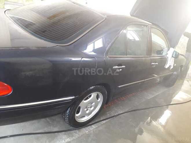 Mercedes E 240 1997, 235,000 km - 2.4 l - Gəncə