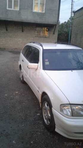 Mercedes C 220 1999, 287,980 km - 2.2 l - Göygöl