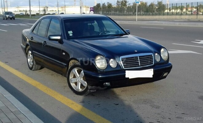 Mercedes E 230 1997, 373,000 km - 2.3 л - Bakı