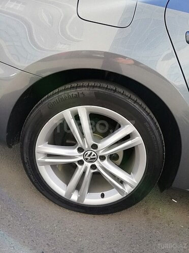 Volkswagen Passat 2015, 69,996 km - 1.8 l - Gəncə