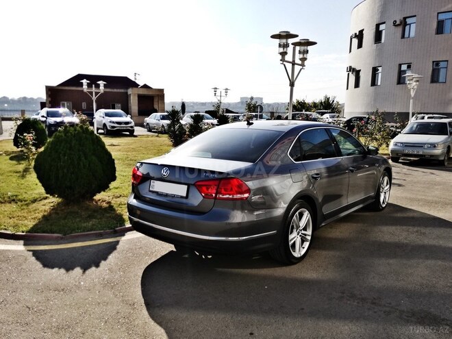 Volkswagen Passat 2015, 69,996 km - 1.8 l - Gəncə