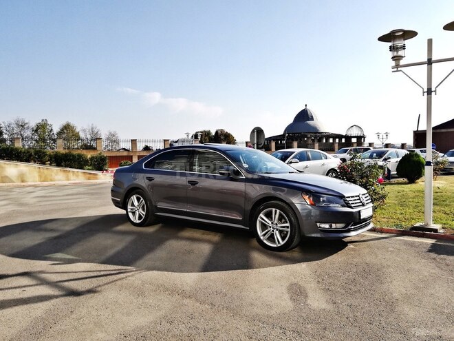 Volkswagen Passat 2015, 69,996 km - 1.8 l - Gəncə