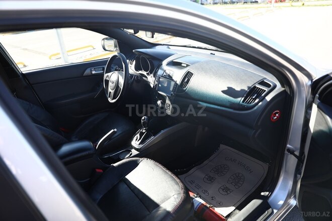 Kia Cerato 2012, 106,700 km - 1.6 l - Bakı