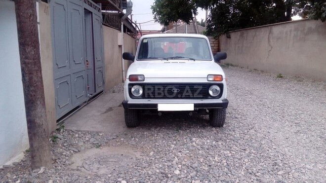 LADA (VAZ) Niva 2012, 143,000 km - 1.7 l - Qusar