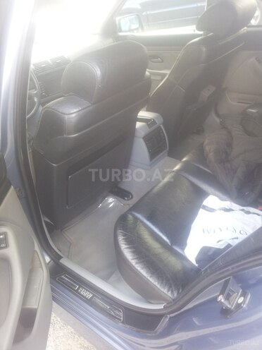 BMW 525 2002, 3,000 km - 0.3 l - Bakı