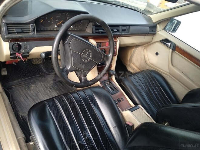 Mercedes E 200 1992, 4,800,000 km - 2.0 l - Bakı