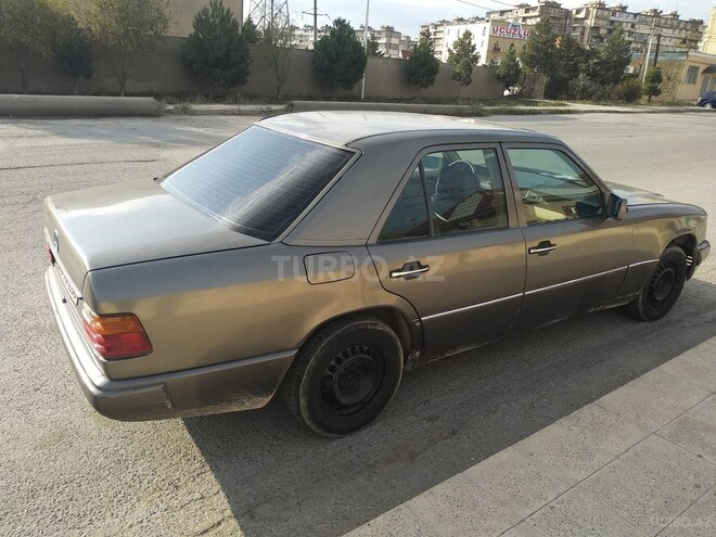 Mercedes E 200 1992, 4,800,000 km - 2.0 l - Bakı