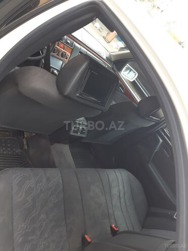 Mercedes E 220 1998, 310,000 km - 2.2 l - Bakı